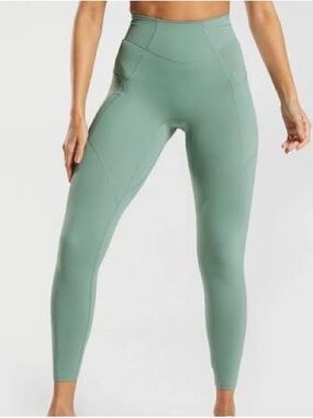 Gymshark x Whitney Simmons everyday pocket Leggings - Sage Green